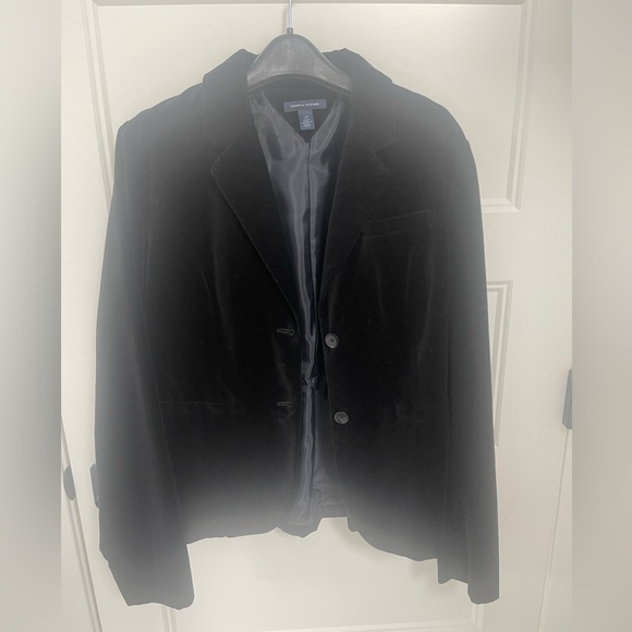 Tommy Hilfiger Velvet Blazer for Women - Picture 2 of 6